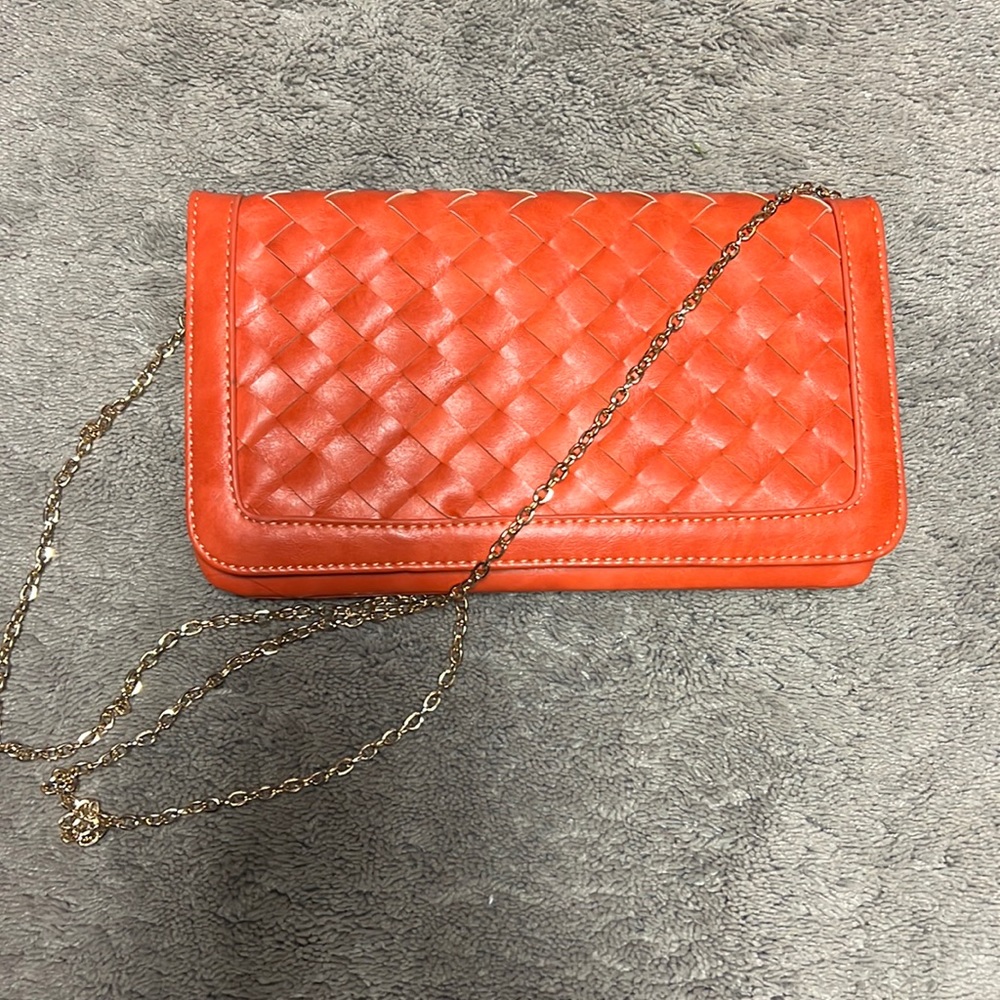 Urban Expressions Crossbody/Clutch